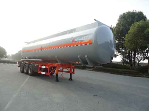 宏宙11.9米31吨3轴易燃液体罐式运输半挂车(HZZ9406GRYA)
