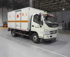 爆破器材运输车