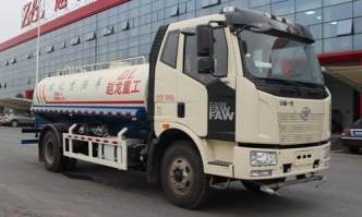 绿化喷洒车
