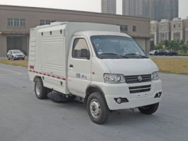纯电动扫路车