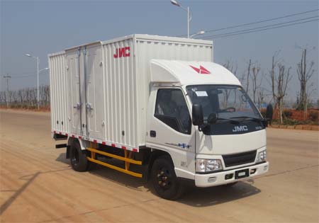 JX5044XXYXGF2 江铃牌厢式运输车图片