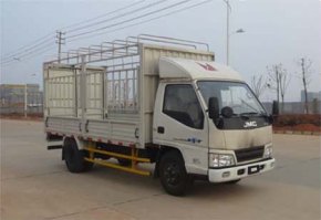 仓栅式运输车
