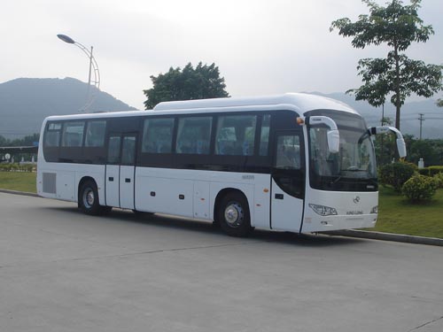 金龙12米10-56座城市客车(XMQ6120BGN5)