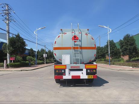 特运DTA9403GRYA易燃液体罐式运输半挂车公告图片
