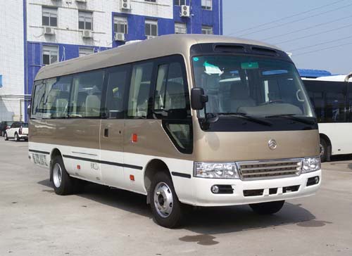 金旅7米10-23座纯电动客车(XML6700JEVG0)
