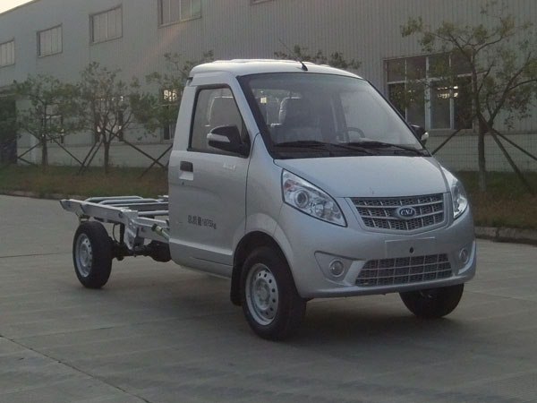 南骏 112马力 轻型载货汽车底盘(CNJ1023SDA30V)