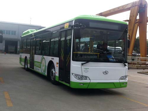 金龙12米10-46座混合动力城市客车(XMQ6127AGCHEVN54)