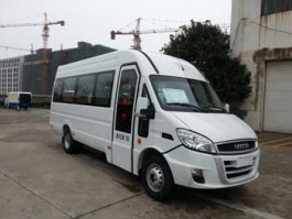 纯电动客车