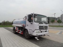 洒水车