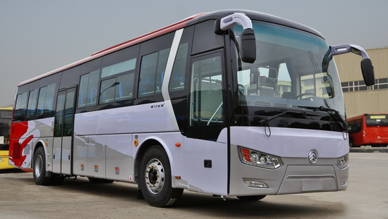 金旅11米24-51座混合动力城市客车(XML6112JHEV15C)