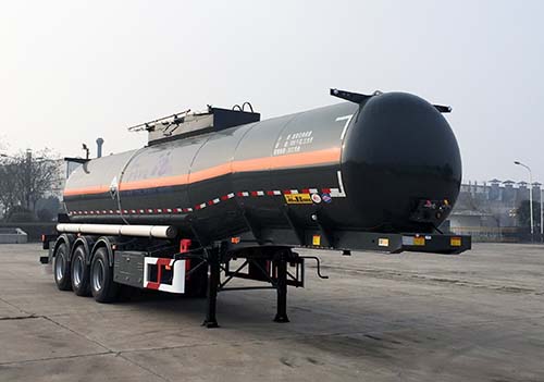 华骏12.4米31.2吨3轴腐蚀性物品罐式运输半挂车(ZCZ9403GFWHJF)