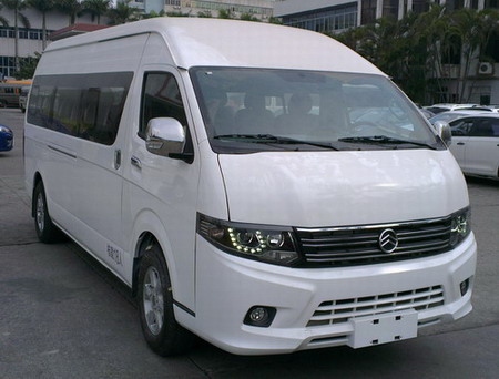 金旅6米10-18座纯电动客车(XML6609JEVC0)