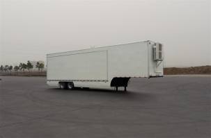 展示半挂车