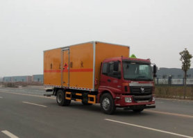 爆破器材运输车
