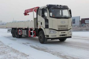 耐力牌KSZ5251TYB抽油泵運輸車