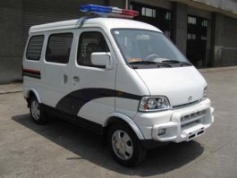 囚车