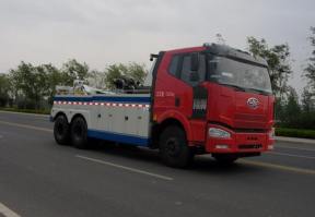 清障车