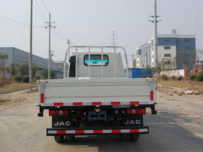 HFC1043P93E1C2 江淮109马力单桥汽油4.2米国四载货汽车图片