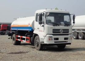 运油车