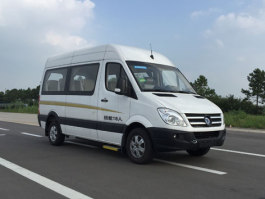 纯电动客车
