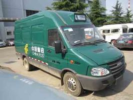 依维柯牌NJ5045XYZFD邮政车