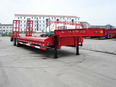 江淮扬天12.6米20吨2轴低平板半挂车(CXQ9311TDP)