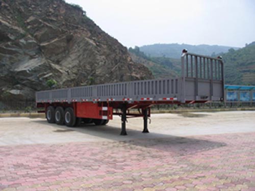 神河13米32.2吨3轴半挂车(YXG9401)