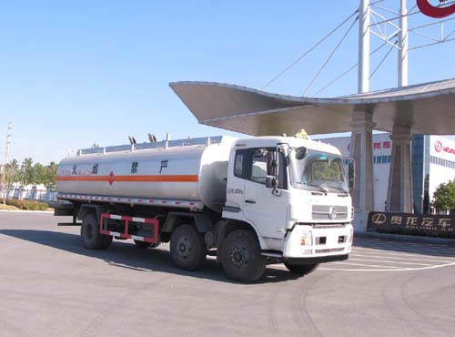 久龙牌ALA5252GRYDFL4易燃液体罐式运输车公告图片