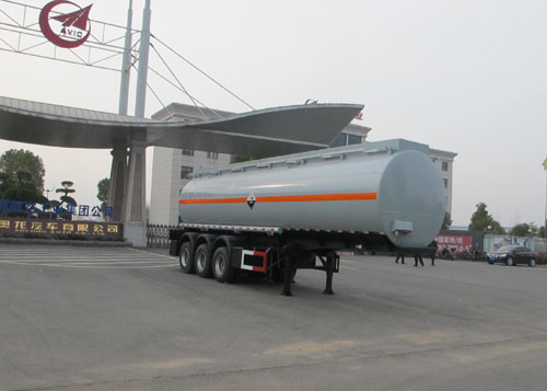 久龙10.8米30.5吨3轴腐蚀性物品罐式运输半挂车(ALA9401GFW)