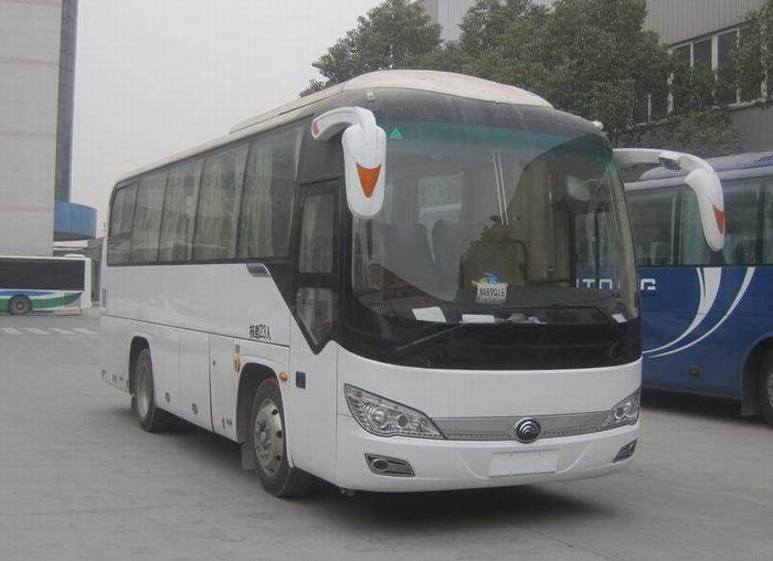 宇通ZK6816H5YA客车图片