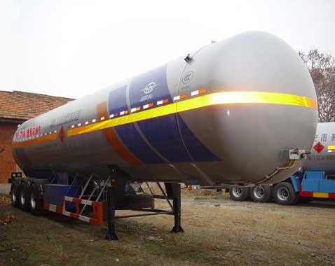 宏图13米25.1吨3轴液化气体运输半挂车(HT9409GYQ3C)