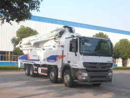 混凝土泵车