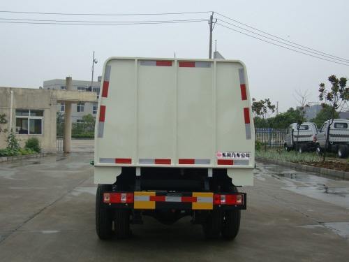 东风牌EQ5020ZZZACBEV2纯电动自装卸式垃圾车公告图片