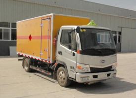 爆破器材运输车