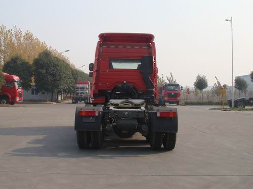 豪瀚ZZ4255N3246D1W牵引汽车公告图片
