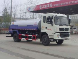 洒水车