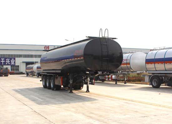 通亚达11米30.5吨3轴液态食品运输半挂车(CTY9401GYSB)