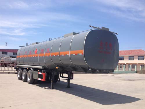 华昌11米30.5吨3轴易燃液体罐式运输半挂车(QDJ9406GRYA)