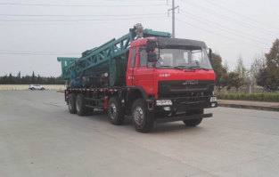钻机车