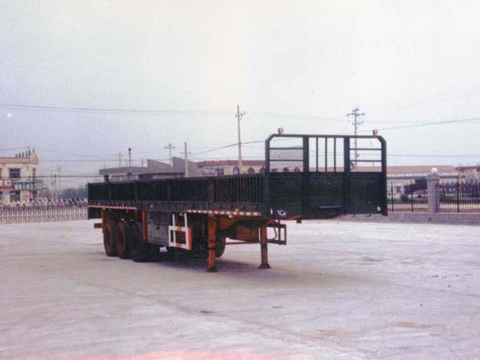 通亚达13米31.6吨3轴半挂车(CTY9403)