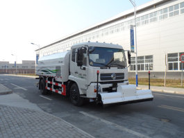 清洗车