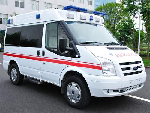 凯福莱牌NBC5043XJH02救护车