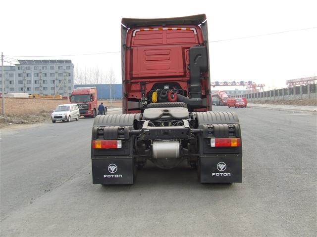 BJ4259SNFKB-XB 欧曼460马力后双桥,后八轮柴油半挂牵引车图片