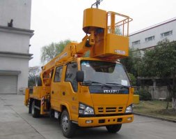 高空作业车