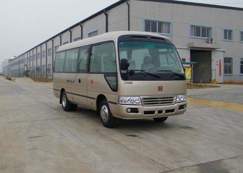 江铃6米10-19座客车(JX6602VDF)