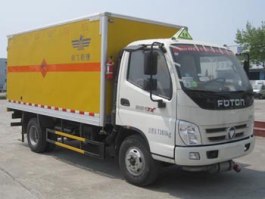 爆破器材运输车