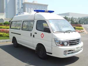 SY5033XJHL-USBH型救护车图片