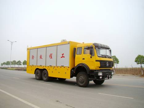 ES5220XZM 华石牌抢险救援照明车图片