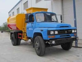 污泥自卸车