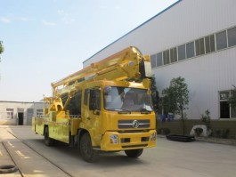 高空作业车